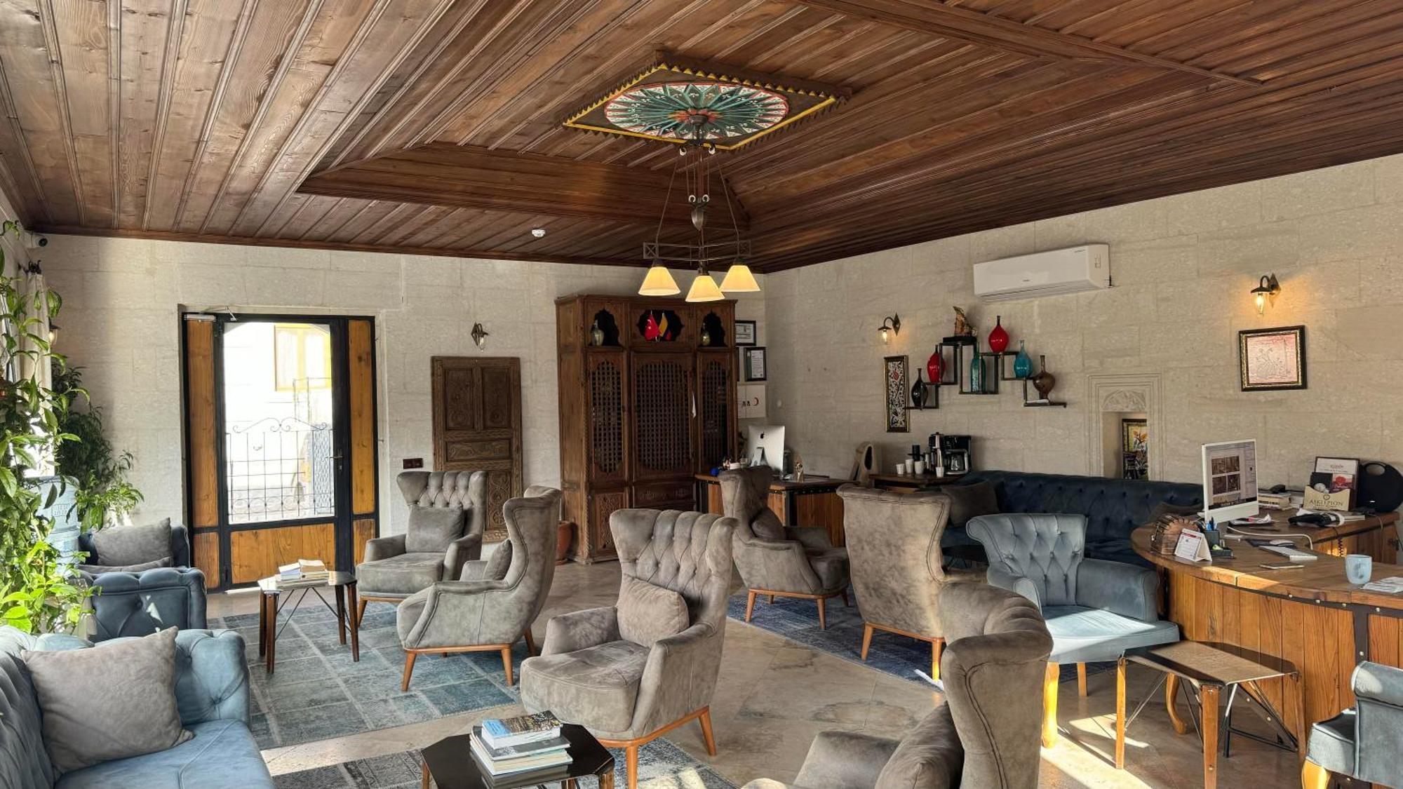 Design Cave Hotel 格雷梅 外观 照片